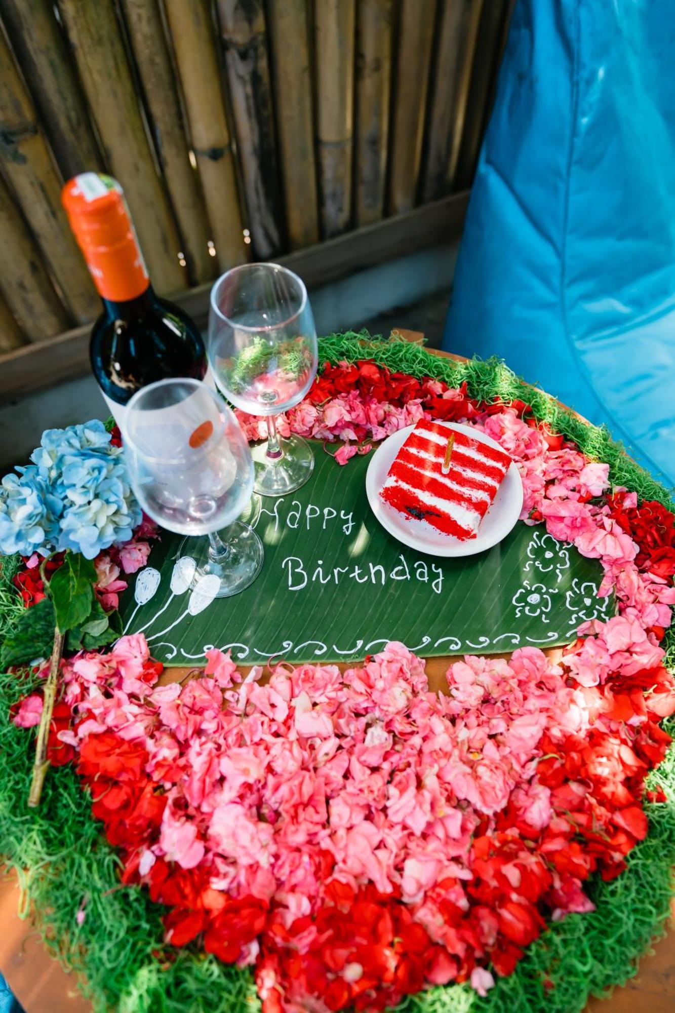 Ngesil Private Joglo & Pool Hotel Ubud  Bagian luar foto