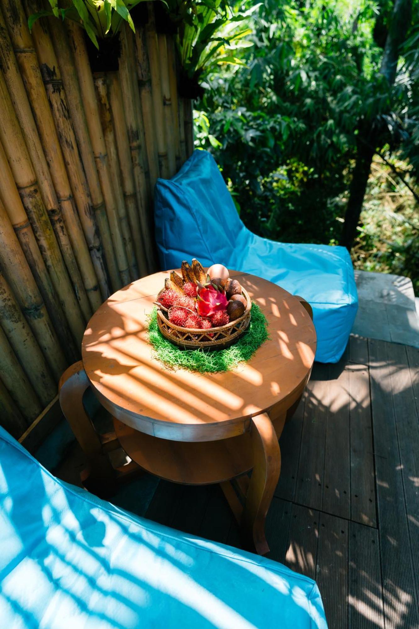 Ngesil Private Joglo & Pool Hotel Ubud  Bagian luar foto