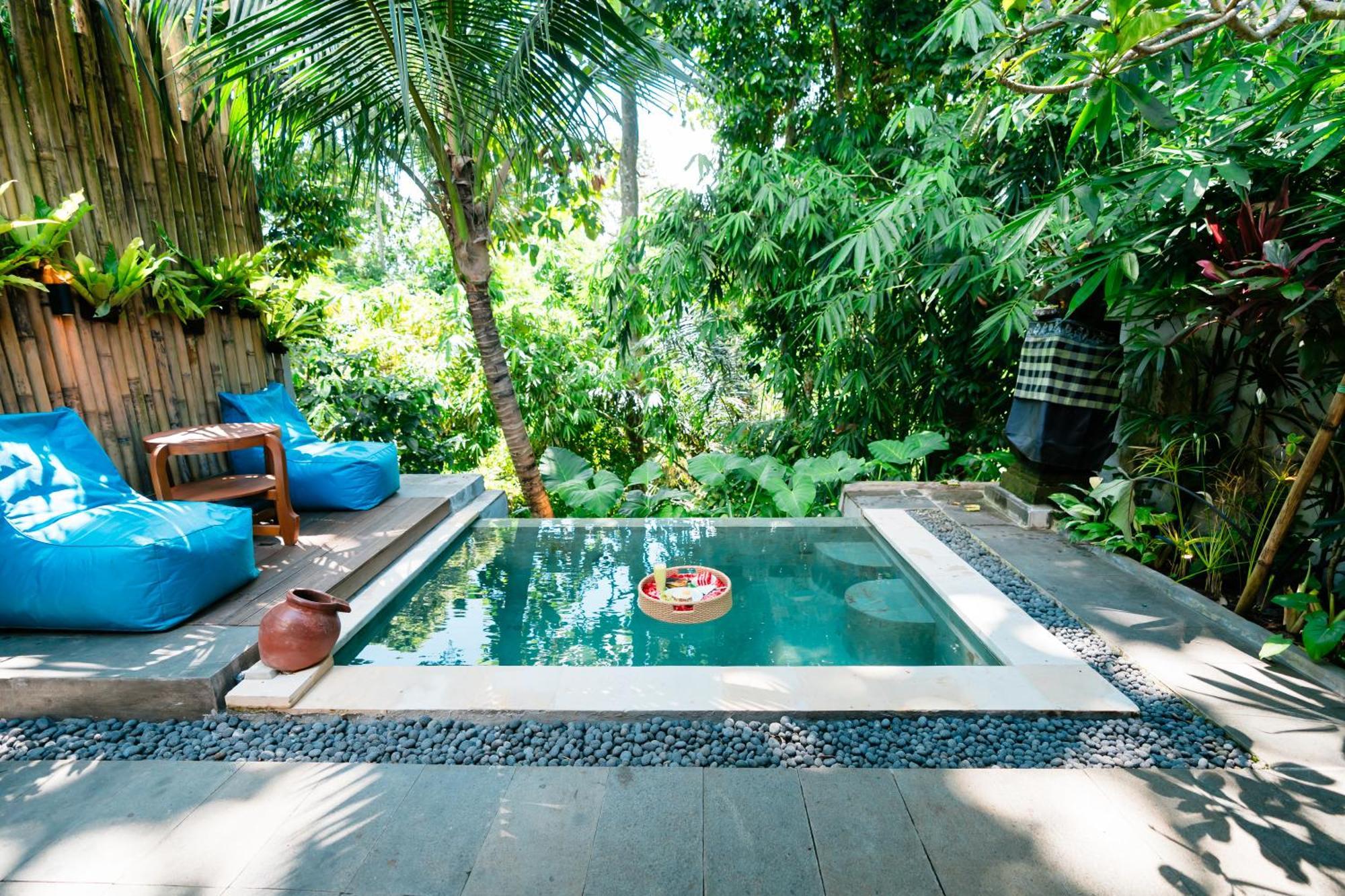 Ngesil Private Joglo & Pool Hotel Ubud  Bagian luar foto